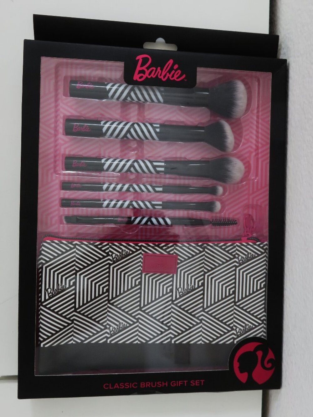 (#139) Barbie Classic 6-pc Brush Gift Set